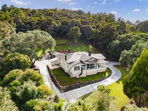 3 Memorial Drive, Parahaki