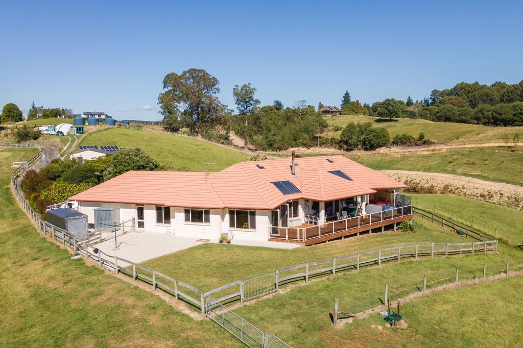 Property value 76 Stagecoach Road, Upper Moutere realestate.co.nz