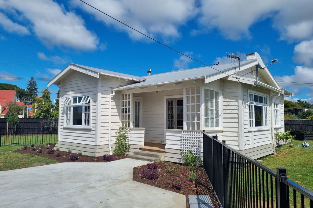 Property value 18 Maunder Street, Marton realestate.co.nz