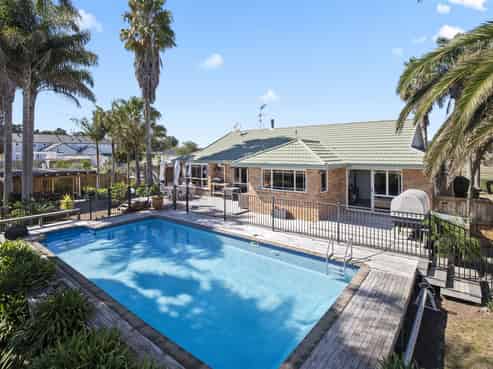 398 Airfield Road, Ardmore