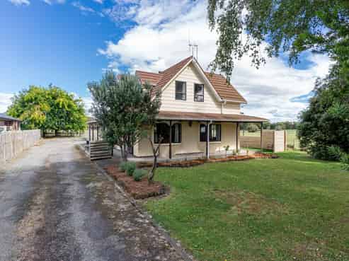 2984 Cheltenham Hunterville Road, Cheltenham