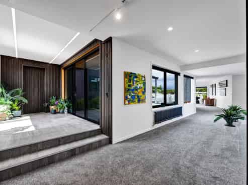 24 Washer Road, Omata