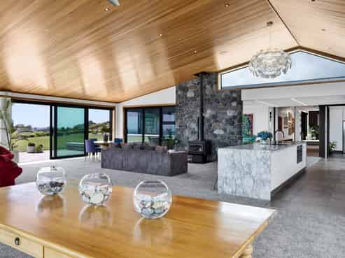 24 Washer Road, Omata