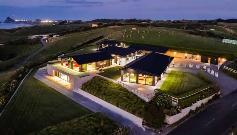 24 Washer Road, Omata