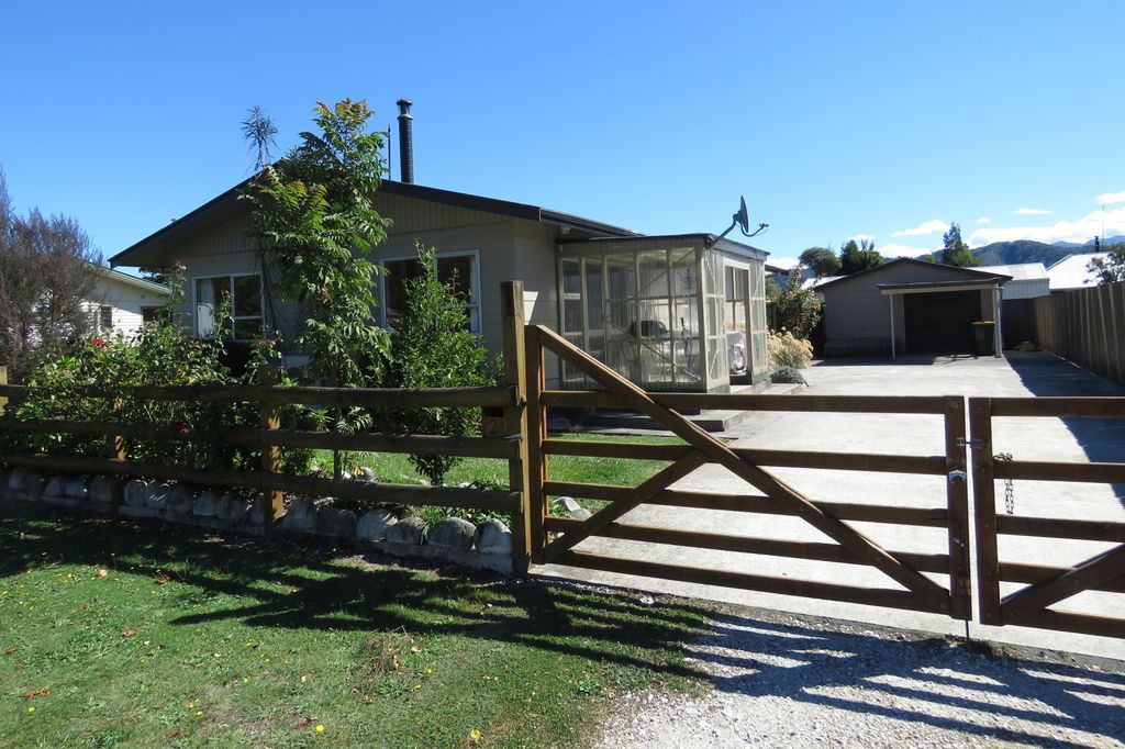 Property value 2 Walsh Street, Reefton realestate.co.nz