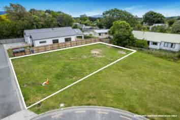 4 and 8 Te Puke Te Ao Way, Otaki