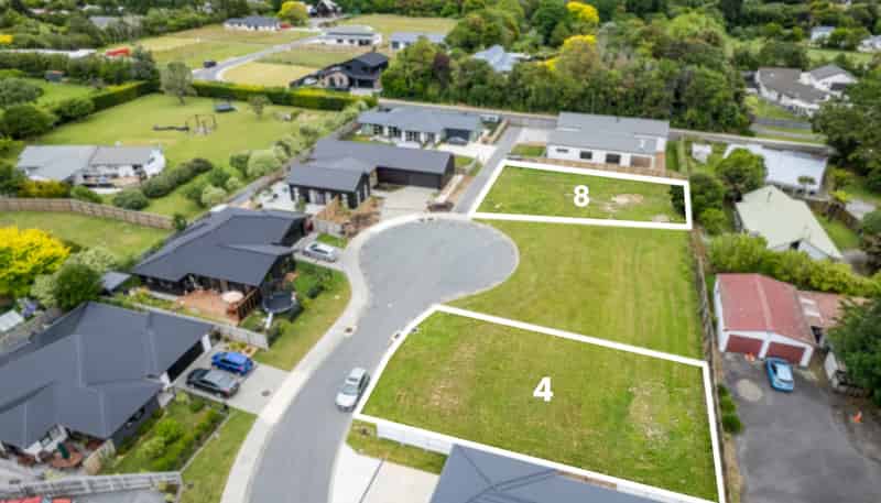 4 and 8 Te Puke Te Ao Way, Otaki