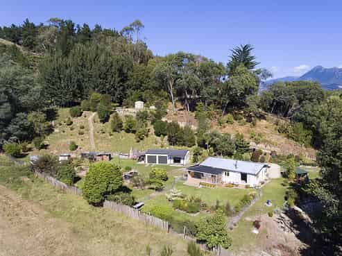 1499 Motueka Valley Highway, Ngatimoti