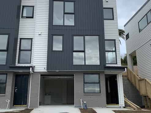 601-617/2 Lawson Creek, Massey