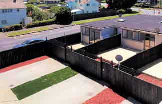 35,37,39,4 Farringdon Street, Glen Innes