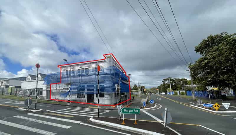 2 Hutchinson Avenue, New Lynn