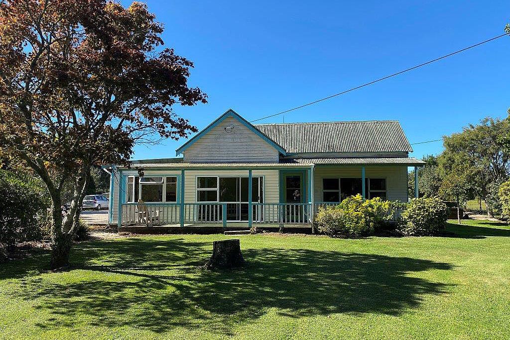 Property value 1118 Collingwoodbainham Main Road, Collingwood