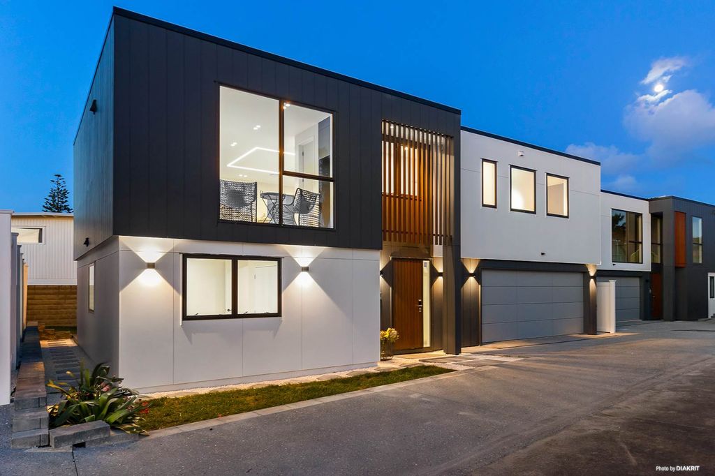 Property value 4A The Parade, Bucklands Beach realestate.co.nz