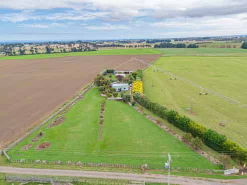 76 Harrison Road, Fordell