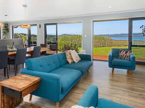 49 Atkins Road, Portland