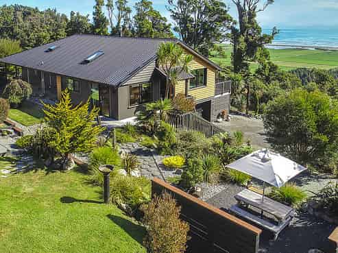 3316 Coast Road, Barrytown