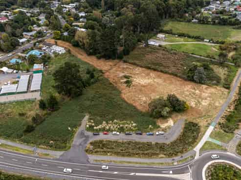 16 Leinster Ave and 153 Poplar Ave, Raumati South