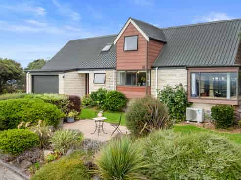 101 Ashley Gorge Road, Oxford