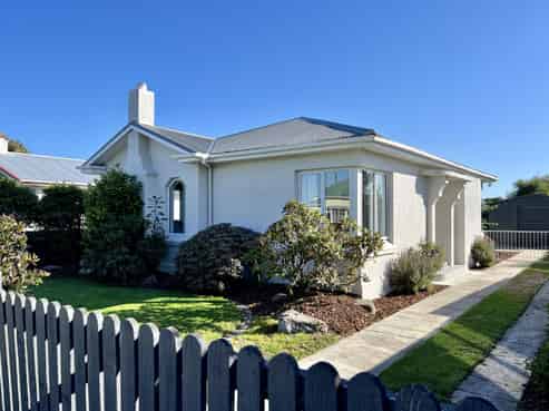 42 Lowe Street, Avenal