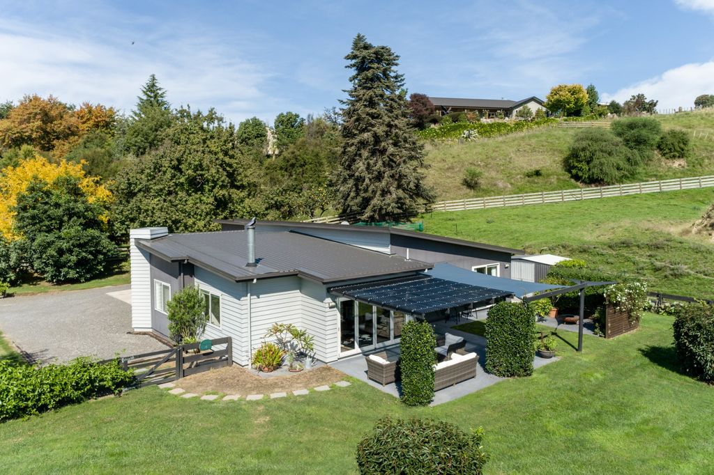 Sold 51 Omarunui Road, Taradale realestate.co.nz