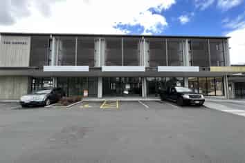 Bite Size Retail in Glendene