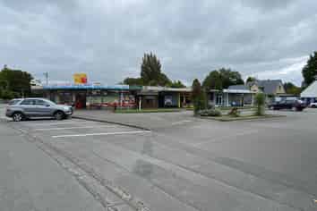 Very Affordable NW Retail/Office - For Lease