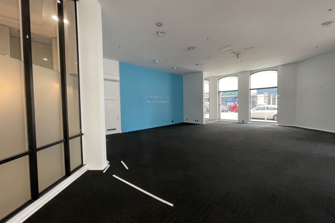 Premium Exposure on Featherston Street – pohled 3