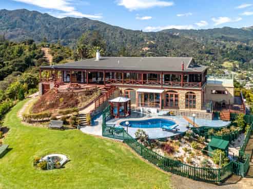 200 Te Tiki Street, Coromandel