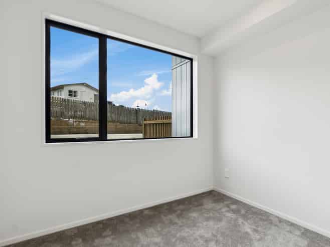 12-15/143 Sykes Road, Manurewa