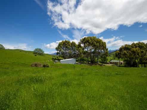 176 Win Valley Road, Dovedale