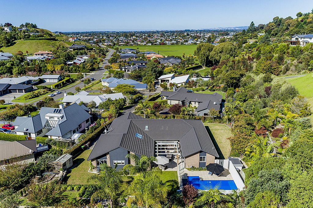 Property value 92 Kent Terrace, Taradale realestate.co.nz