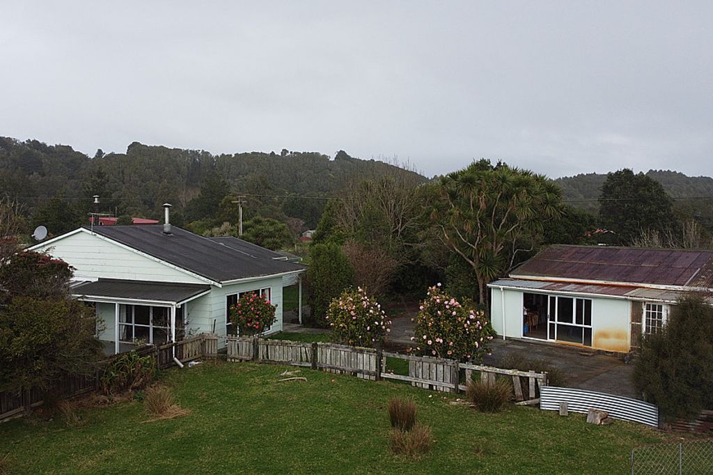 Property value 30 Old School Road, Hokitika realestate.co.nz