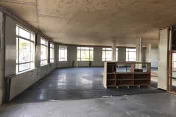 Prominent large scale CBD leasing option