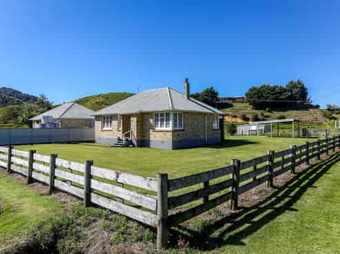 4A Fraser Smith Road, Awakino