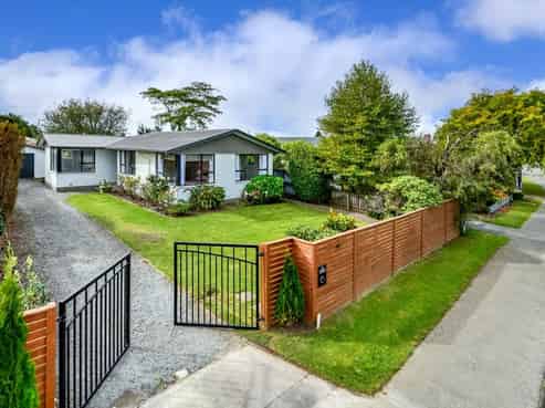 22 Boston Avenue, Hornby