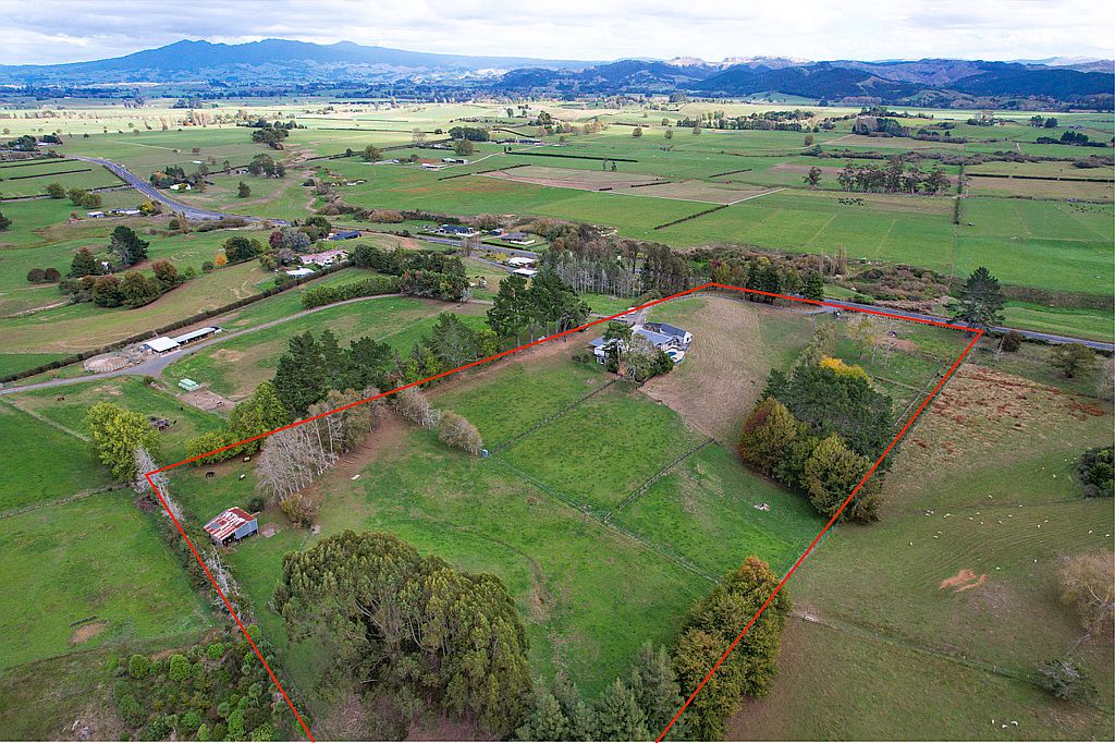 Property value 2126 Kakaramea Road, Ngahinapouri realestate.co.nz