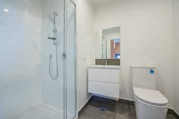 B-104/5 Clinker Place, New Lynn