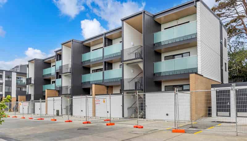 B-205/5 Clinker Place, New Lynn