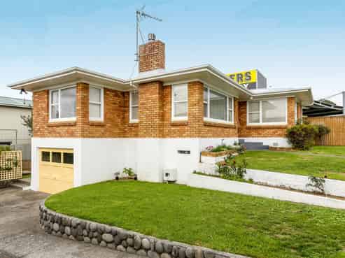 63 Eliot Street, New Plymouth Central