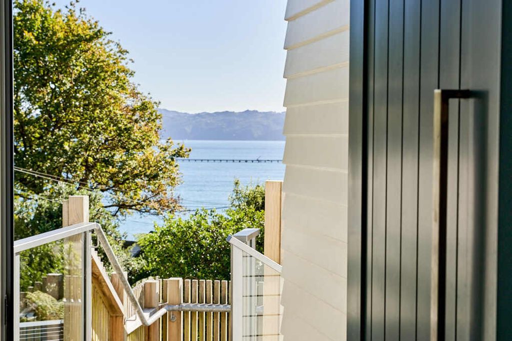 Property value 61 Walter Road, Lowry Bay realestate.co.nz