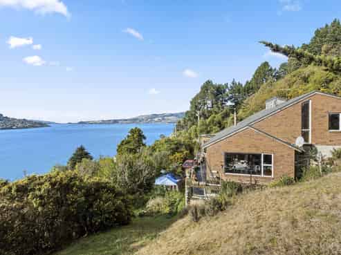 243 Portobello Road, The Cove