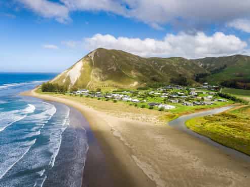 43 Shoal Beach Road, Central Hawkes Bay Coastal