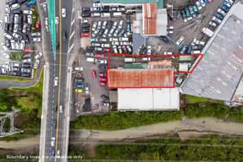 Warehouse/showroom in New Lynn