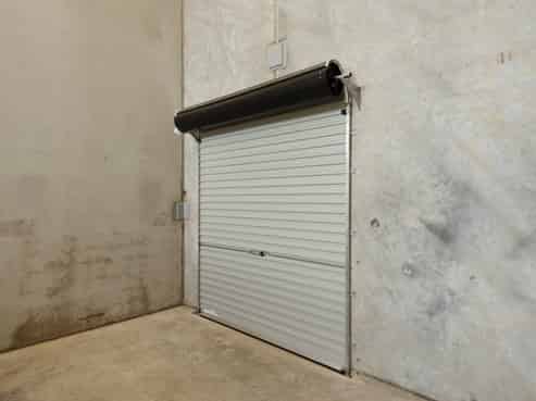Elite Commercial Unit – Ready to Occupy Now