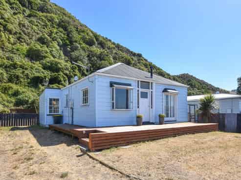 787 Aramoana Road, Aramoana