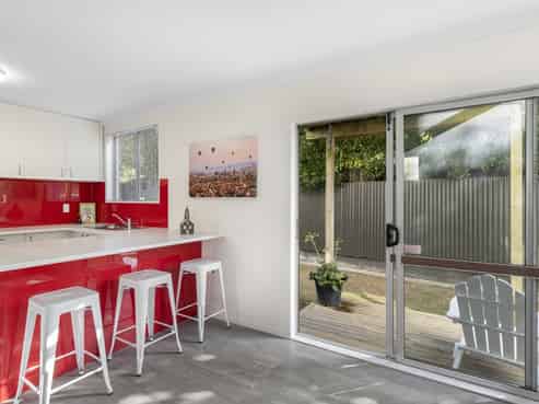 34D Elizabeth Street, Moera