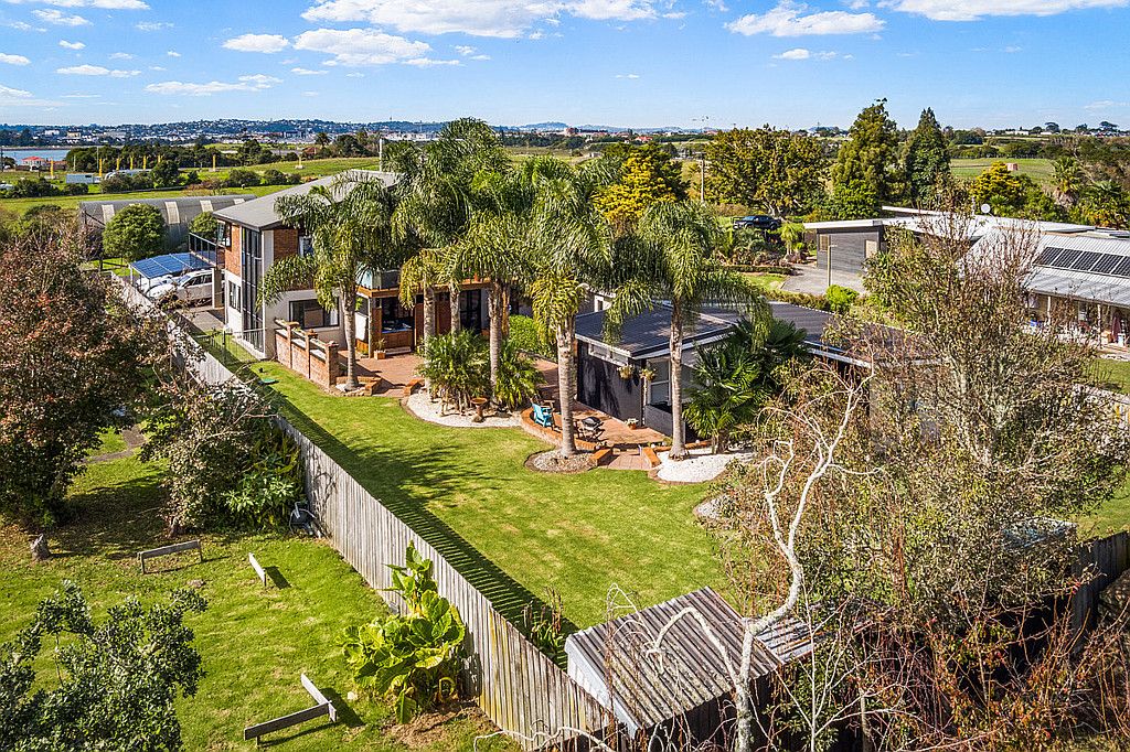 Property value 5 Kowhai Road, Whenuapai realestate.co.nz