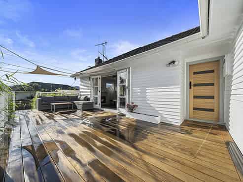 11 Puriri Street, Wainuiomata