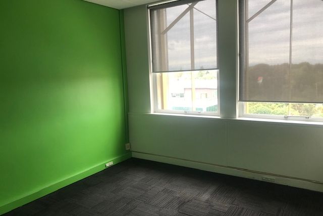 Inner City “A” Grade Office - Vista 4