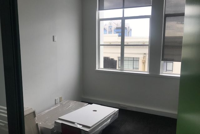 Inner City “A” Grade Office - Vista 6